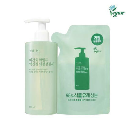 Shingmulnara Vegan Mugwort Mild pH Feminine Wash Special Set (300mL + 300mL)