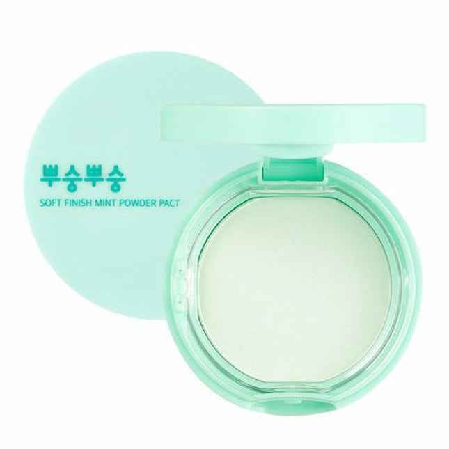 me.factory Soft Finish Mint Powder Pact 9g