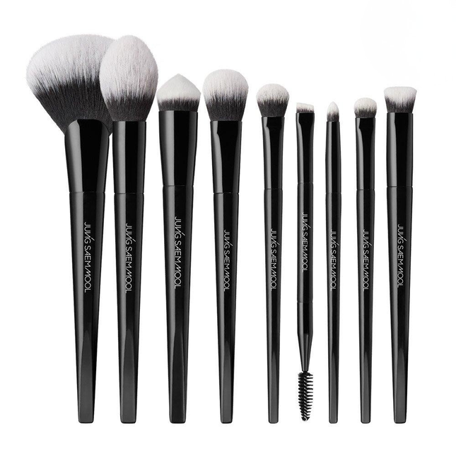 JUNGSAEMMOOL Masterclass Brush (Choose 1 out of 9 options)