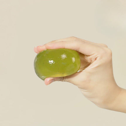 ongredients Jeju Green Tea Cleansing Ball