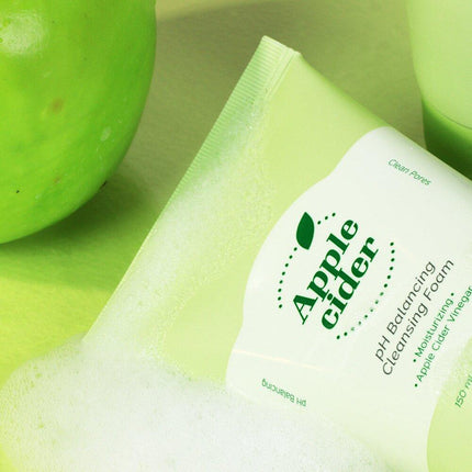 Ariul Apple Cider pH Balancing Cleansing Foam 150mL Special Set (Free Gift: Cleansing Foam 50mL)