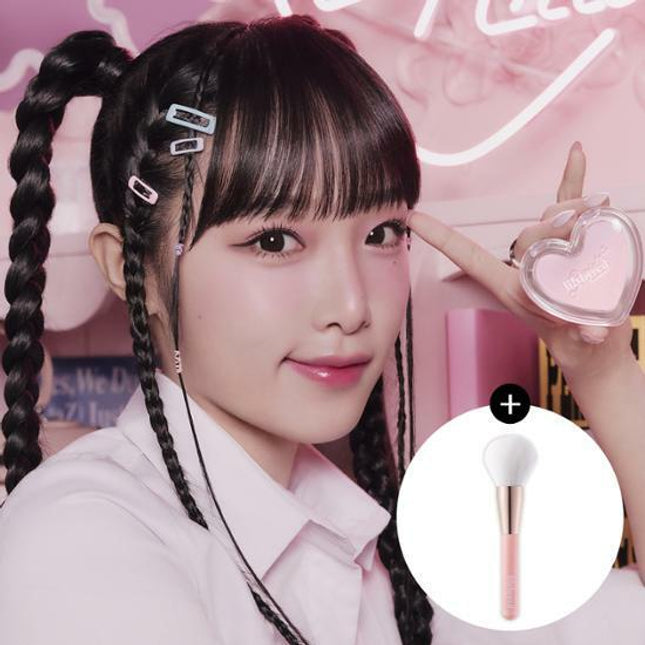 lilybyred Luv Beam Blur Cheek Brush Special Set (Special Gift: Luv Beam Cheek Blending Brush)